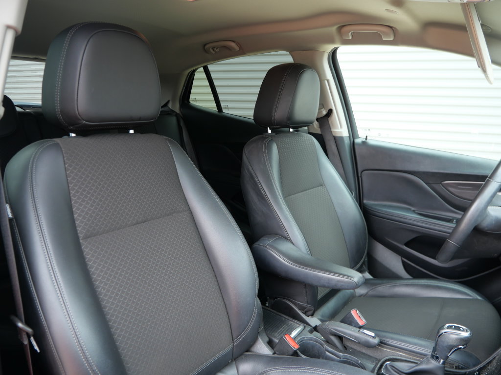 Used 2021 Buick Encore Preferred FWD image 8