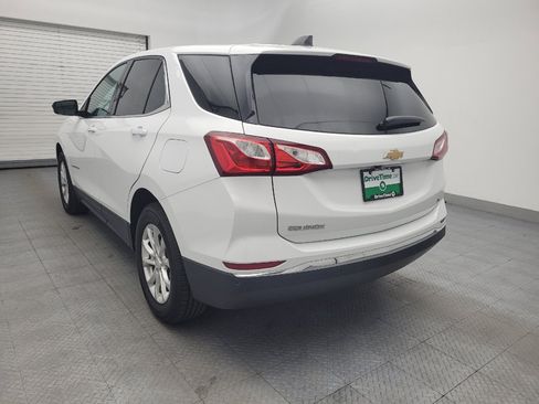 Used 2020 Chevrolet Equinox LT w/ Driver Convenience Package FWD image 5