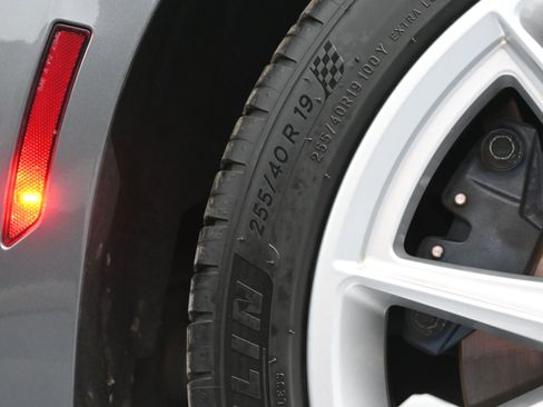 Used 2024 Ford Mustang GT Premium image 40