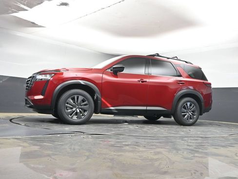 New 2026 Nissan Pathfinder SV w/ SV Premium Package FWD image 28