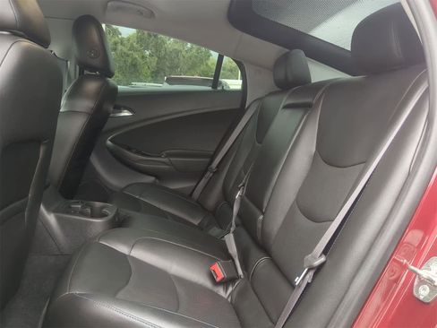 Used 2017 Chevrolet Volt Premier w/ Driver Confidence II Package image 13