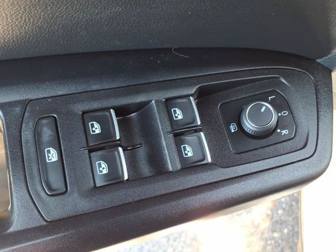 Used 2019 Volkswagen Atlas SEL FWD image 20