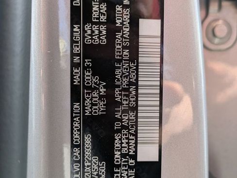 Used 2023 Volvo XC40 B5 Ultimate w/ Protection Package Premier image 28