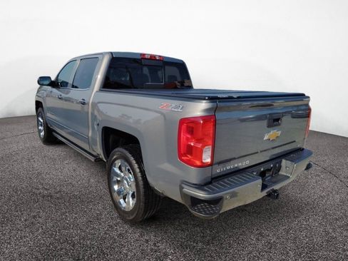 Used 2017 Chevrolet Silverado 1500 LTZ Z71 w/ LTZ Plus Package AWD/4WD image 5