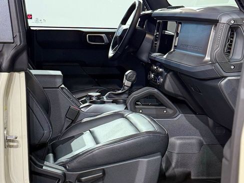 New 2026 Ford Bronco Badlands AWD/4WD image 50