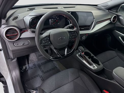 New 2026 Chevrolet Trax RS w/ Driver Confidence Package image 4