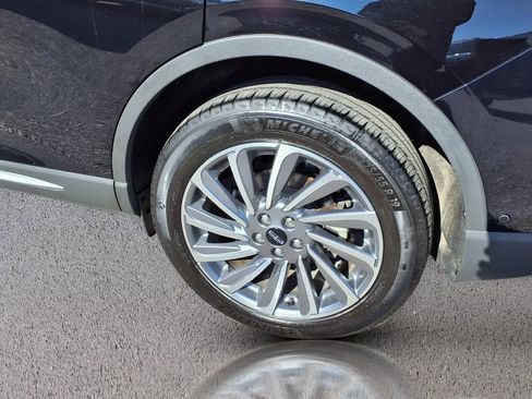Used 2023 Lincoln Corsair Reserve w/ Equipment Group 202A AWD/4WD image 37