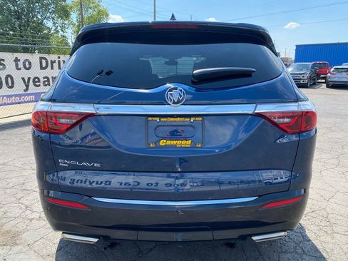 Used 2023 Buick Enclave Essence w/ Experience Buick Package AWD/4WD image 3