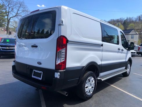 Used 2024 Ford Transit 250 Low Roof w/ Exterior Upgrade Package RWD image 6