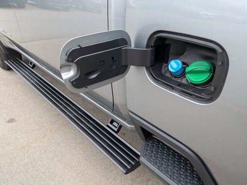 Used 2026 GMC Sierra 2500 Denali w/ Denali Reserve Package image 31