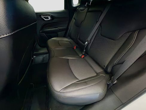 Used 2024 Jeep Compass Latitude w/ Altitude Special Edition image 13