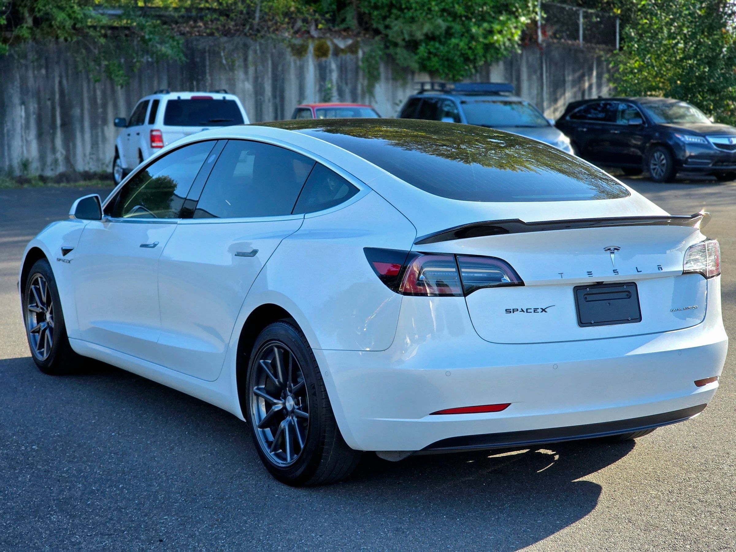 Used 2020 Tesla Model 3 Standard Range Plus RWD image 10