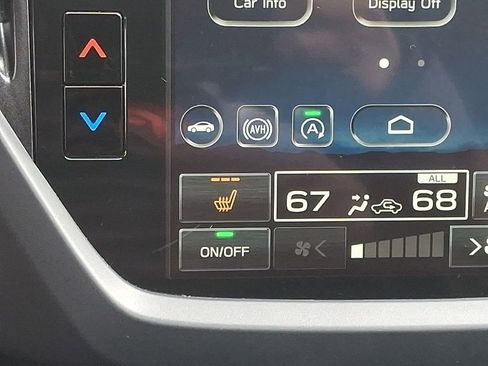 Used 2025 Subaru Forester Premium image 23