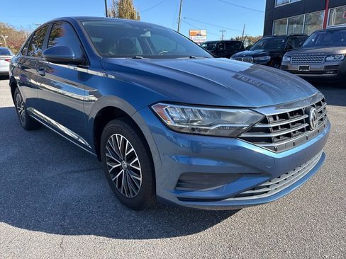 Used 2020 Volkswagen Jetta SE image 6