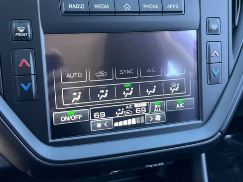 Certified 2025 Subaru Impreza 2.0i image 27