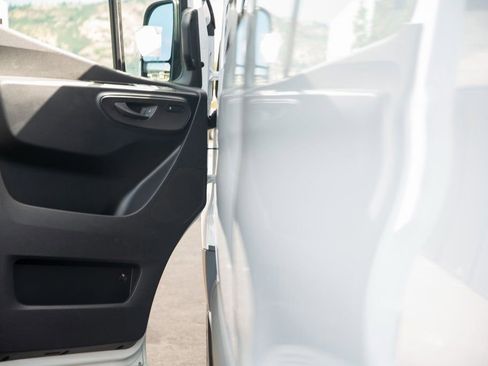 Used 2025 Mercedes-Benz Sprinter 144 Cargo image 11