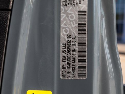 New 2025 Jeep Wrangler Sport S image 34