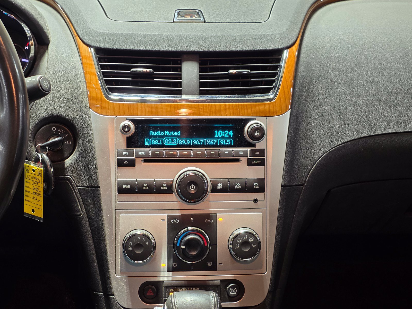 Used 2009 Chevrolet Malibu LT FWD image 18