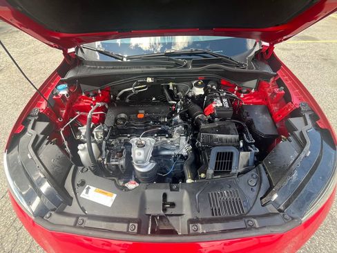 Used 2025 Honda HR-V Sport image 12