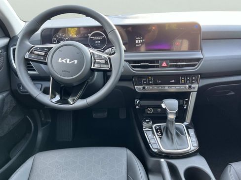 New 2026 Kia Seltos EX image 13