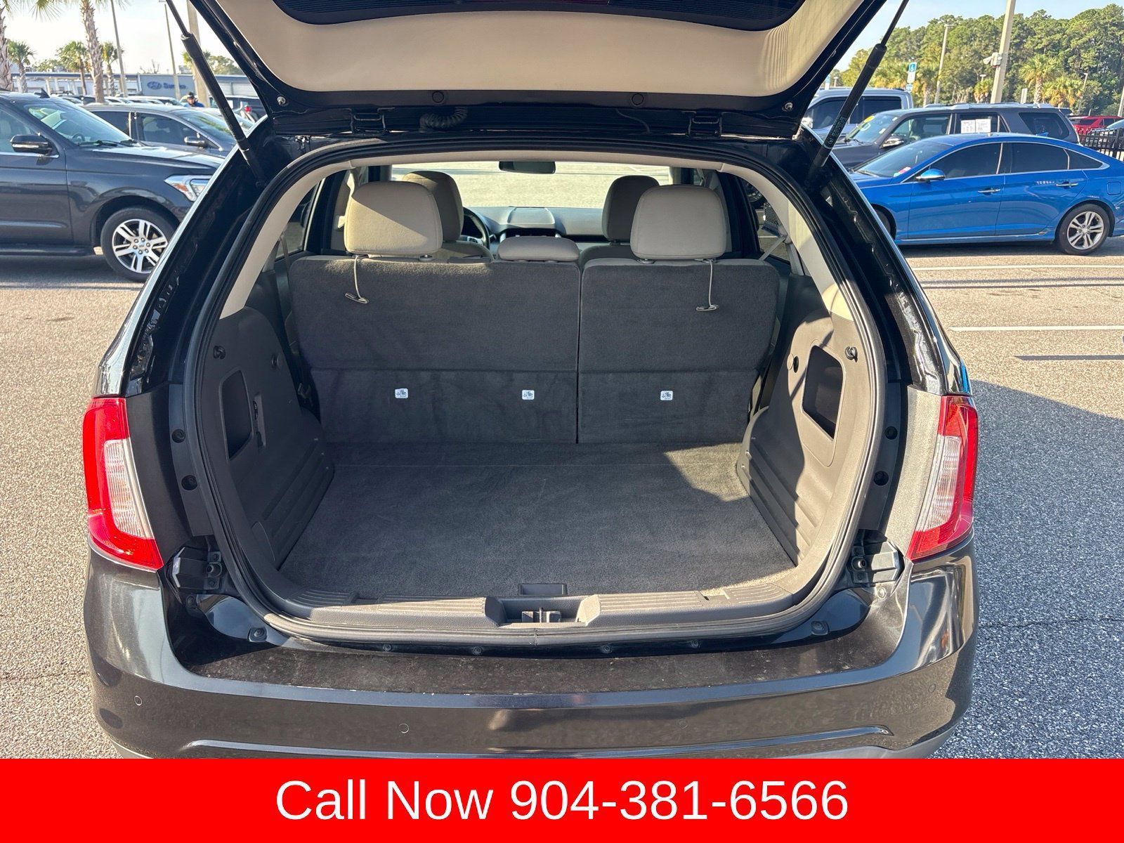 Used 2014 Ford Edge SEL FWD image 9