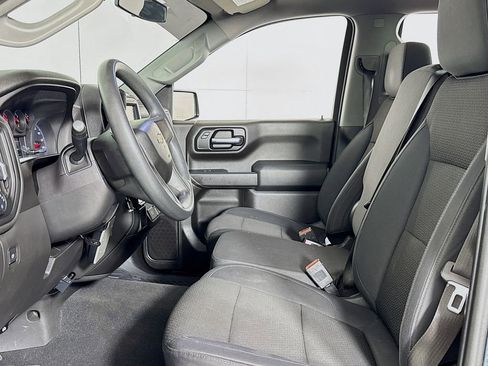 Used 2019 Chevrolet Silverado 1500 Custom w/ Custom Value Package image 11