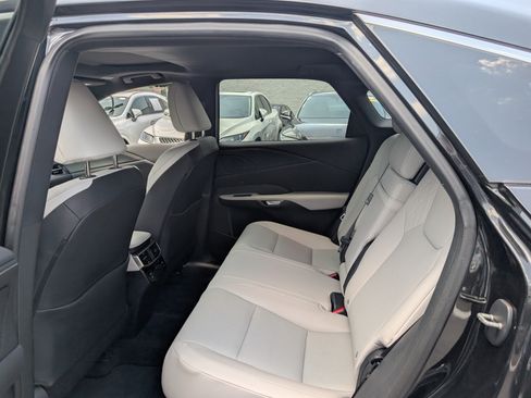 Used 2024 Lexus RX 350 Premium w/ Convenience Package AWD/4WD image 15