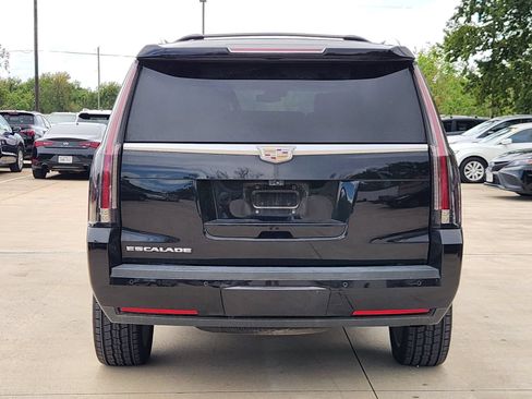 Used 2020 Cadillac Escalade Platinum AWD/4WD image 7