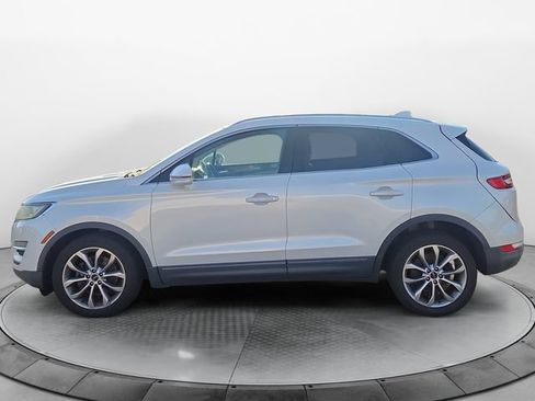 Used 2017 Lincoln MKC Select w/ Select Plus Package FWD image 2