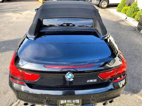 Used 2015 BMW M6 Convertible image 18