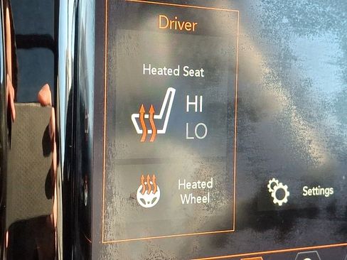 Used 2020 Jeep Compass Limited image 24