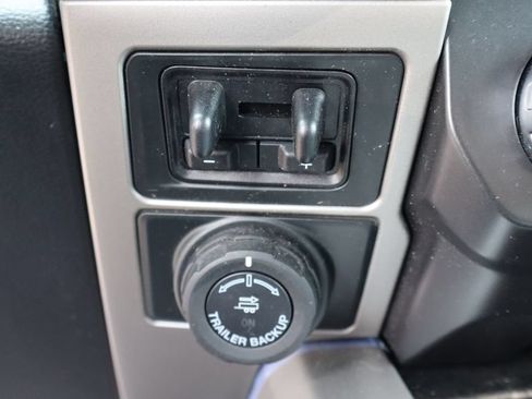Used 2022 Ford F250 Lariat w/ Lariat Ultimate Package AWD/4WD image 35