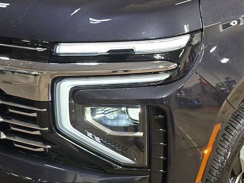 New 2025 Chevrolet Suburban Premier w/ Sun And Tow Package image 34