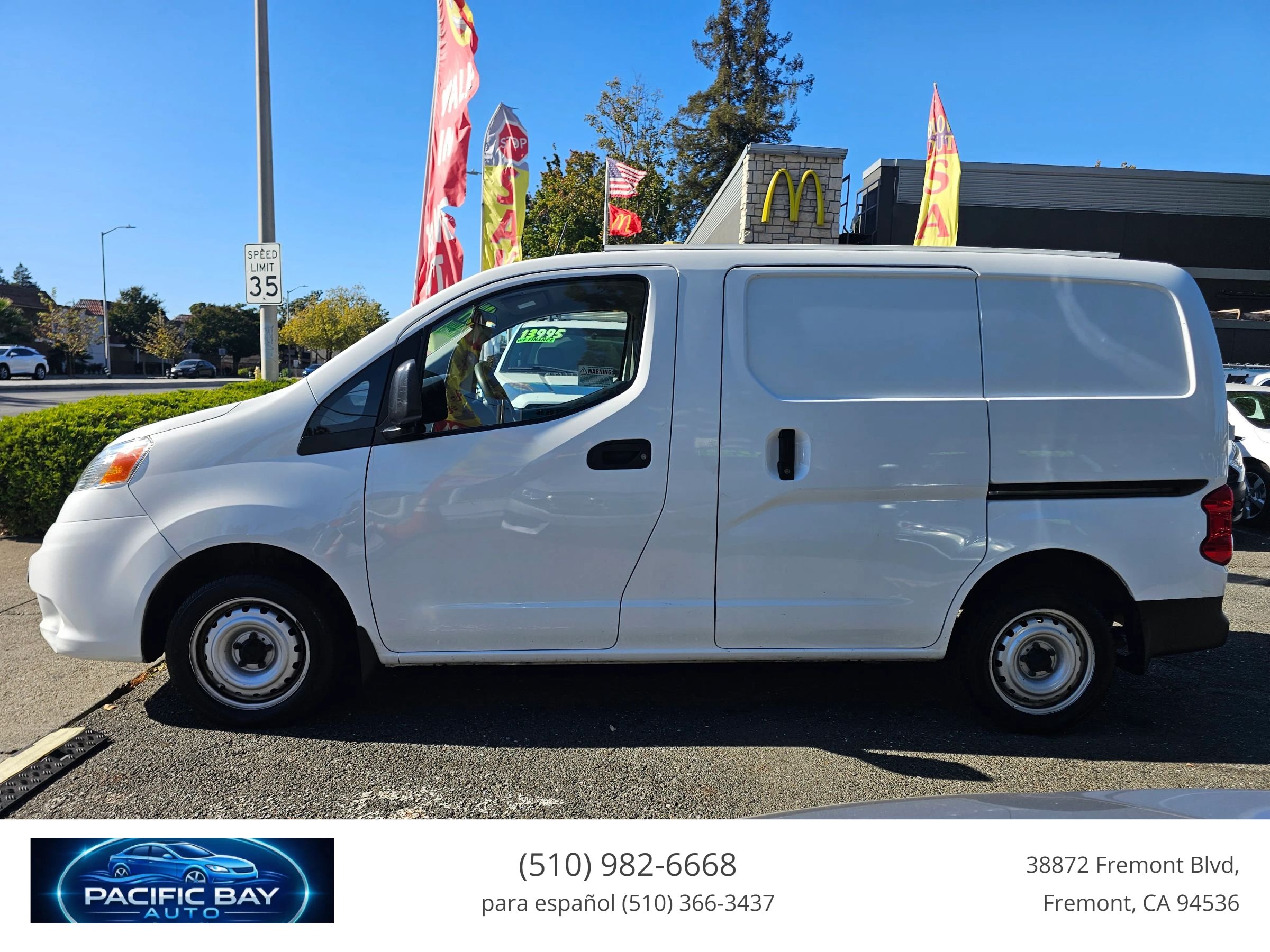 Used 2020 Nissan NV200 S w/ Back Door Glass Package FWD image 4