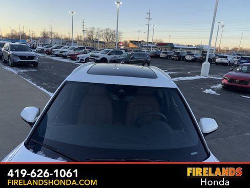 Used 2024 Audi Q3 2.0T Premium Plus image 9