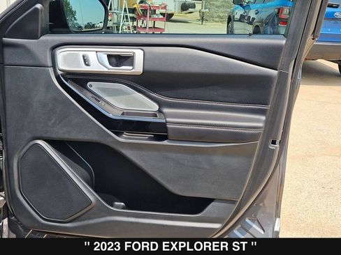 Used 2023 Ford Explorer ST w/ Equipment Group 401A AWD/4WD image 35