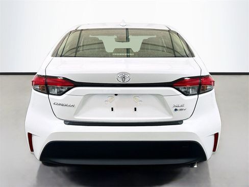 New 2026 Toyota Corolla XLE image 5
