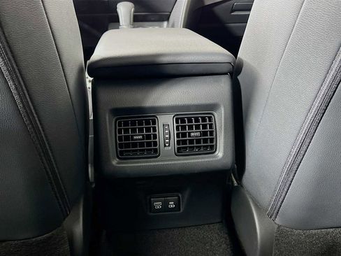 New 2026 Toyota Camry Hybrid image 15