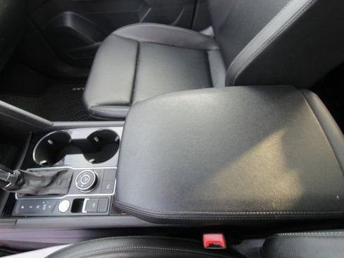 Used 2018 Volkswagen Atlas SEL image 29