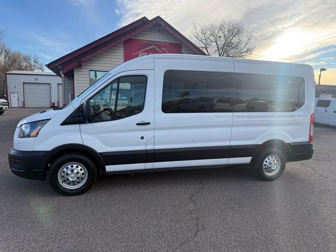 Used 2023 Ford Transit 350 XL image 5