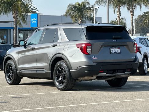 Used 2023 Ford Explorer Timberline image 3