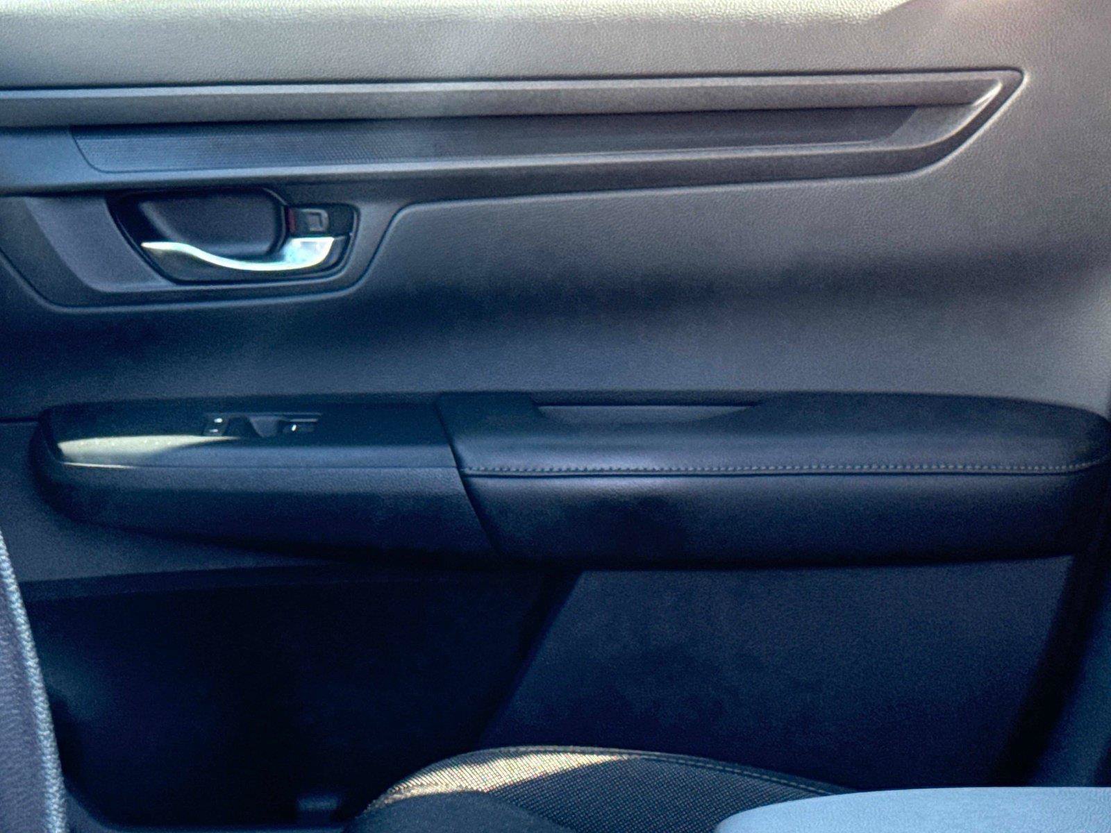 Certified 2025 Honda CR-V LX image 20