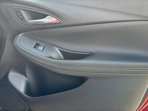 Certified 2024 Buick Encore GX Sport Touring FWD image 22