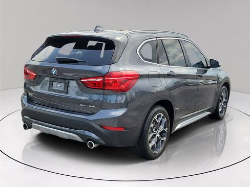 Used 2022 BMW X1 sDrive28i w/ Convenience Package FWD image 6