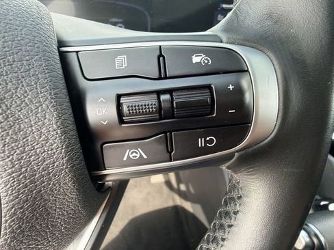 Used 2024 Kia Sportage EX AWD/4WD image 33