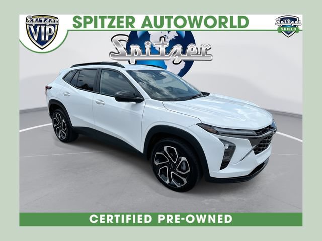 Used 2025 Chevrolet Trax RS w/ Driver Confidence Package FWD image 1