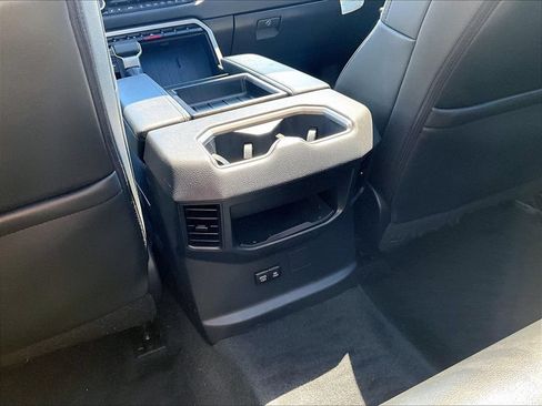 Used 2024 Toyota Tundra Limited AWD/4WD image 15