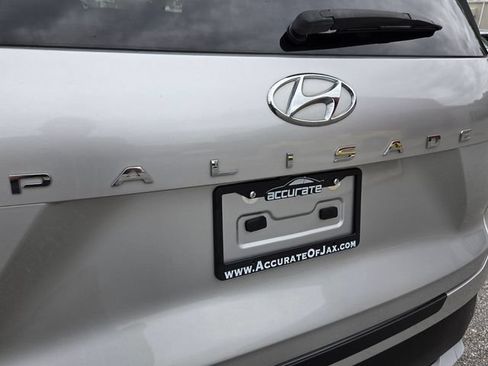 Used 2022 Hyundai Palisade SEL w/ Premium Package FWD image 15