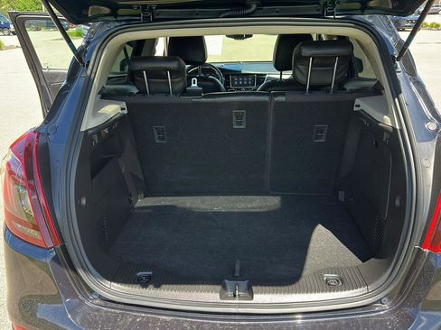 Used 2021 Buick Encore Preferred FWD image 22