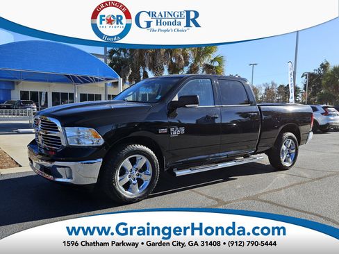Used 2019 RAM 1500 Big Horn image 1